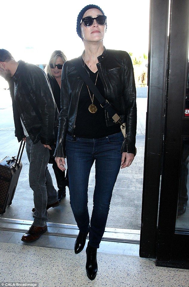 24B3ACCE00000578-2910819-image-a-14 1421284351902