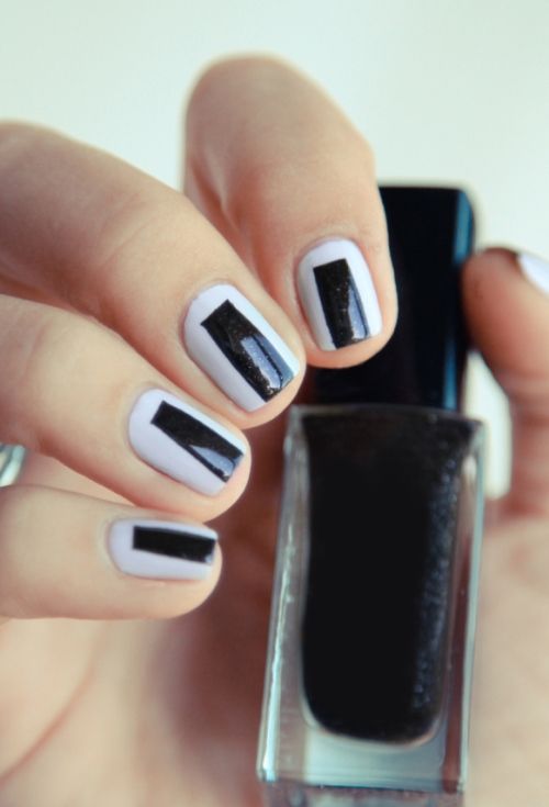 ncla-graphic-nailart5