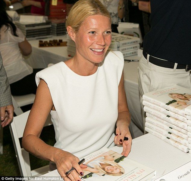 article-2389195-1B3D2C21000005DC-389 634x601