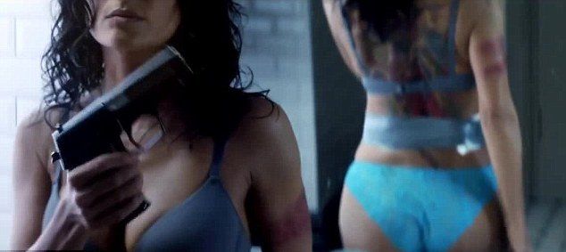 251D7D6600000578-0-image-a-132 1422370748393