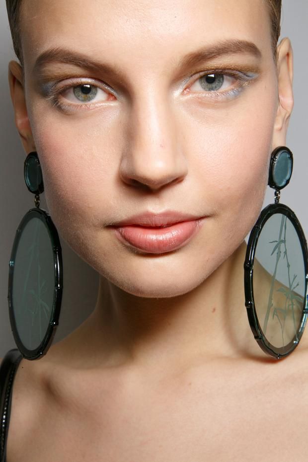 giorgio-armani-prive-beauty-haute-couture-spring-2015-pfw17