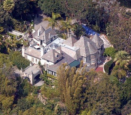 2558FD7A00000578-2940401-image-a-5 1423111197299