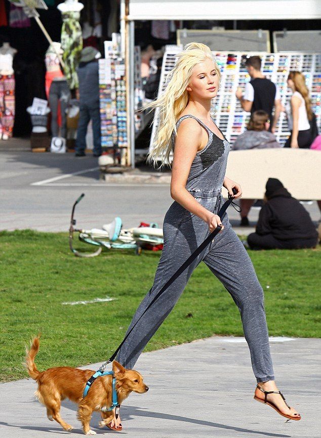 255F9E8A00000578-2942102-image-m-58 1423188253330