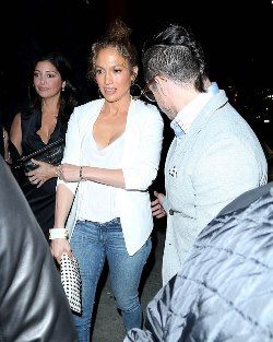 2567F46900000578-2942793-image-a-29 1423244926192