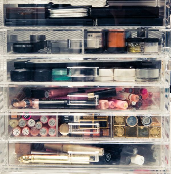 Kourtney Kardashian-18