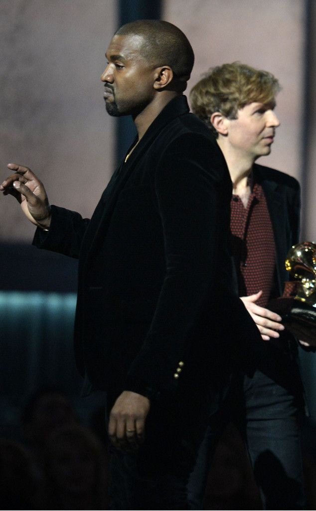 rs 634x1024-150208200138-634-beck-acceptance-kanye-grammys.jw.2815