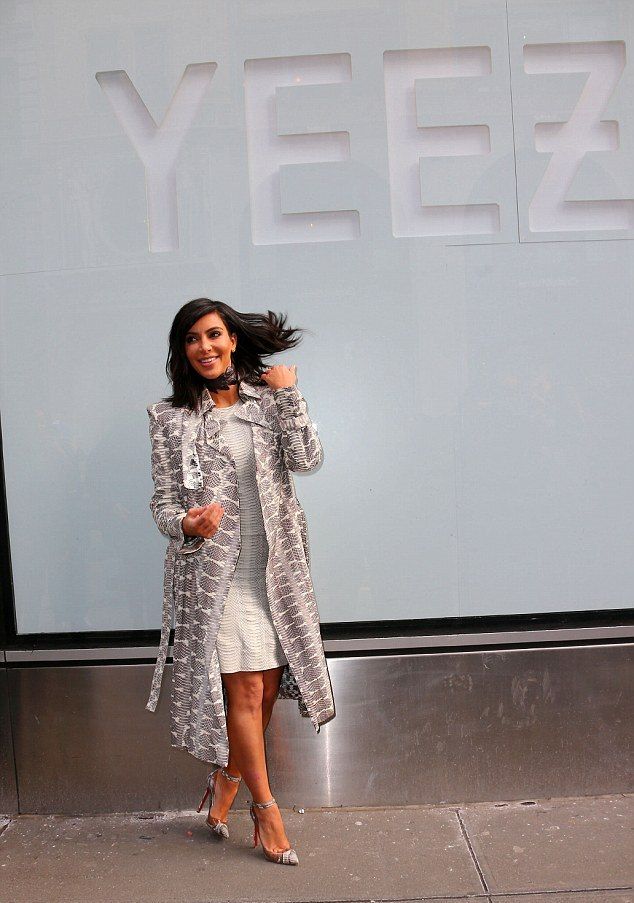 258C43E100000578-2948846-image-a-10 1423645355352