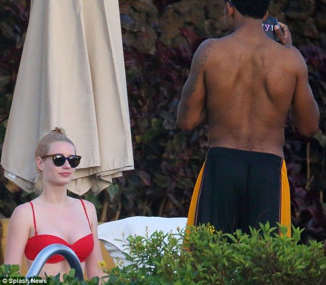 25BDB87C00000578-0-image-m-83 1424115425955 8b9ac