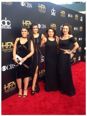 hollywoodaward-e1421077226317 44d13