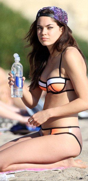 260B261700000578-2967266-image-m-4 1424801159404 f38e8