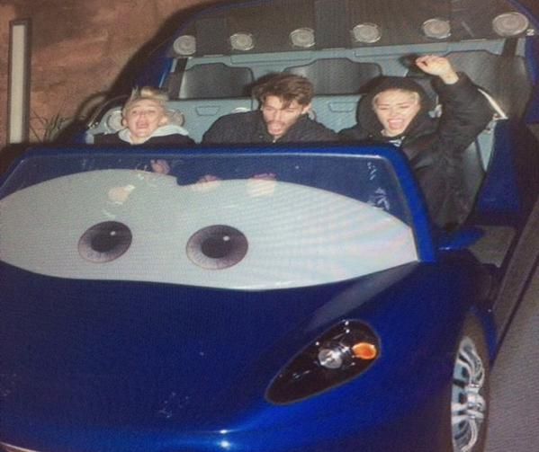 B--8LxSUwAIKVNT ee0e3