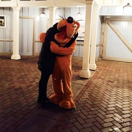 rs 600x600-150301165911-600.Miley3-jmd-030115 fbd0f