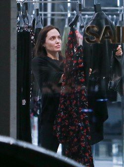 2664D8A300000578-2983387-image-m-19 1425678543961 25a48