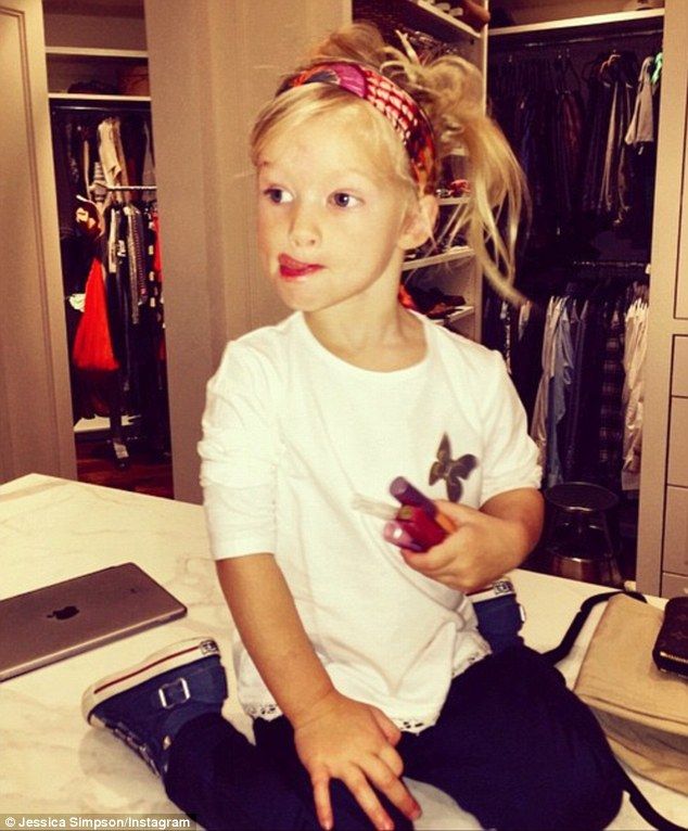 26C08DA100000578-0-image-m-59 1426643966146 3c142