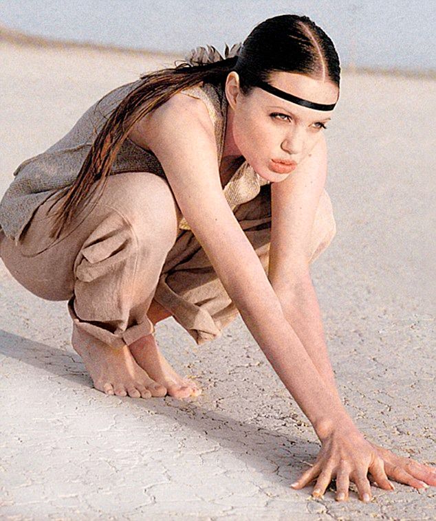 26E058FF00000578-0-image-m-33 1426971359131 93a5d