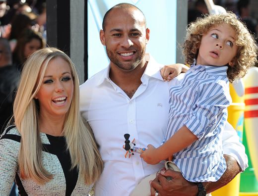 kendra-wilkinson-pregnant-baby-hank-baskett 31c6e