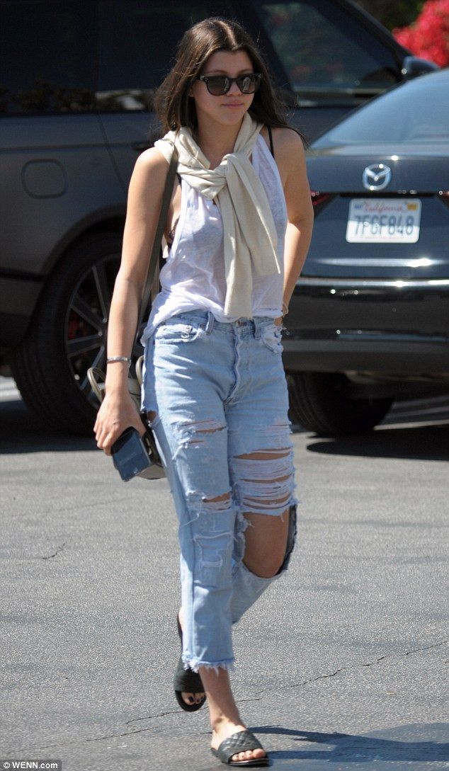 2708879700000578-3014142-image-m-96 1427437487243 1ccbb