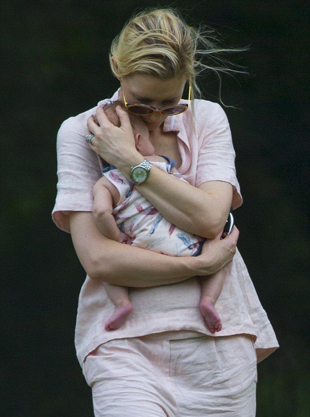 26D2ACEB00000578-0-image-m-18 1426849652934 ae7ce b6a77