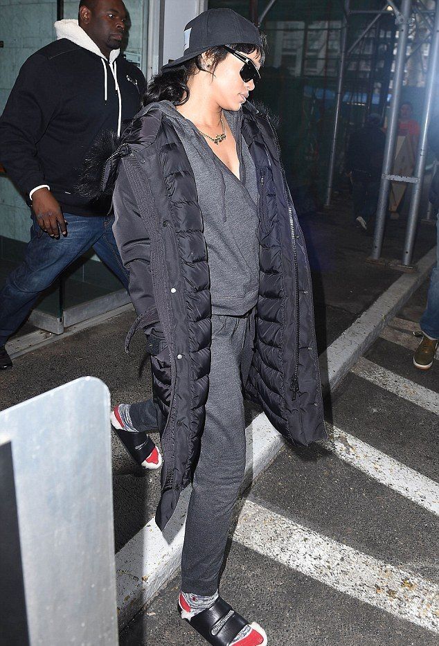 272CAA7300000578-3020492-image-m-36 1427838973624 c6e15