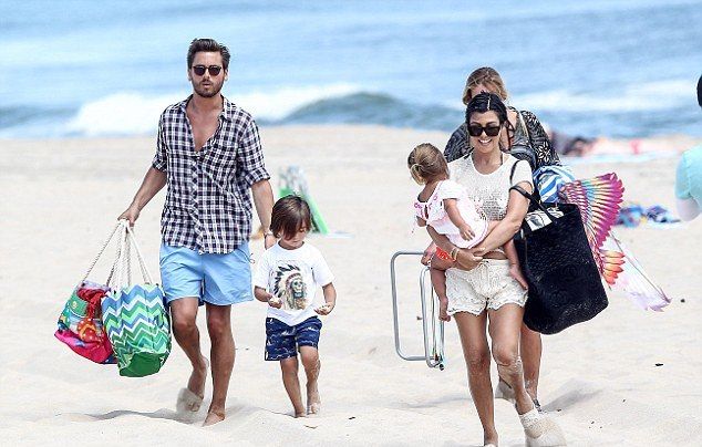 272E7E2800000578-0-image-a-25 1427852349777 6aec1