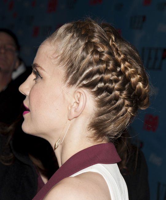 anna-chlumsky-braid-hairstyle-veep-how-to-w540 bb183