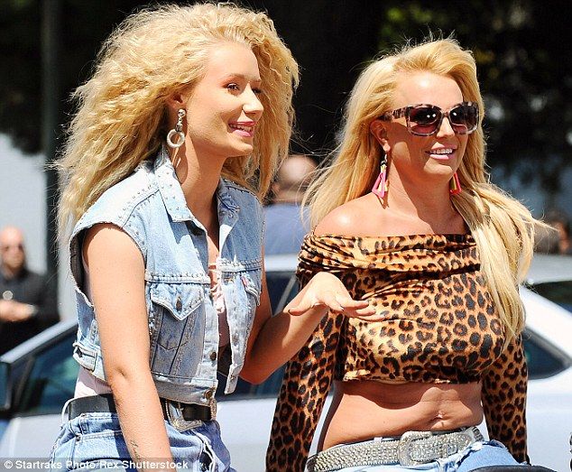 27691A9F00000578-3032605-image-m-138 1428611937558 763bd