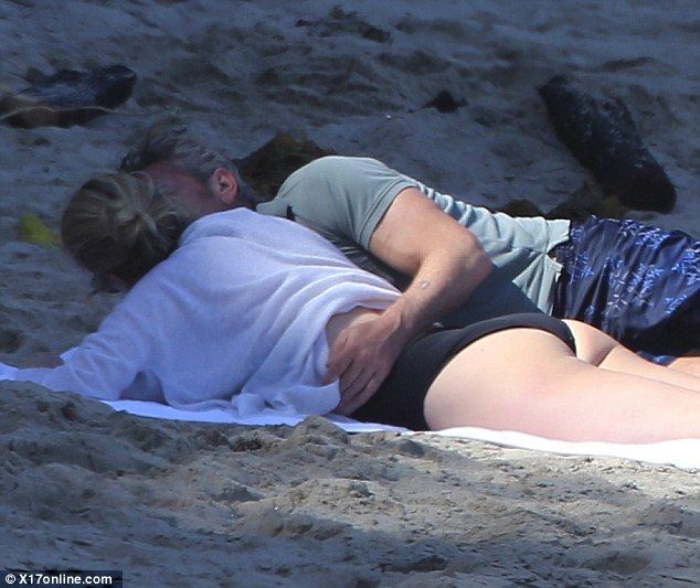 2787494A00000578-3037032-image-a-106 1428935518865 625fa