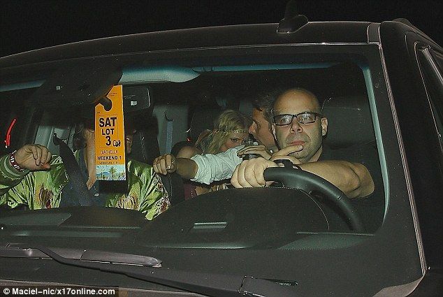 277DC76100000578-3044051-image-a-16 1429298307593 b07c4