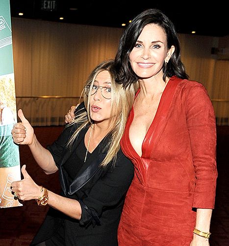 jennifer-aniston-courteney-cox-inline 11a66
