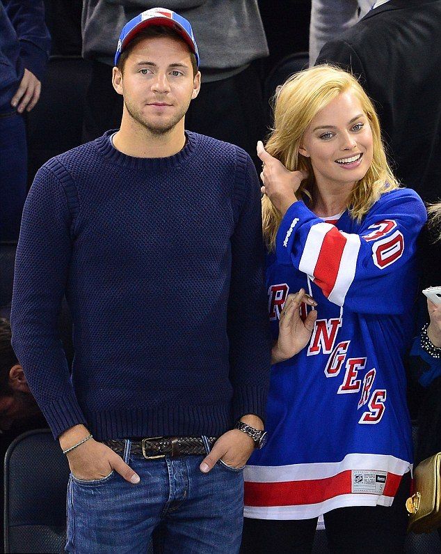 280A40F800000578-3056639-image-m-19 1430091342377 20970