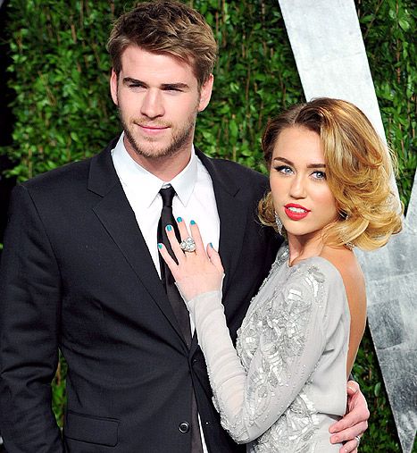 1363193305 liam-hemsworth-miley-cyrus-article 6dfb8