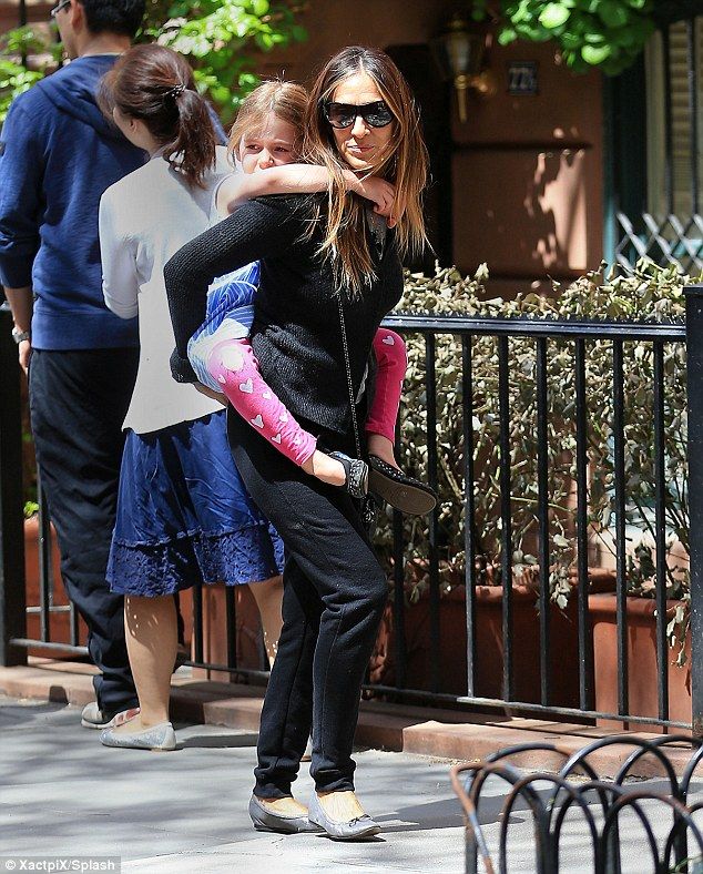 280D884100000578-3057290-image-a-26 1430132013013 a1c3b