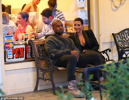 28364BFA00000578-3064637-image-m-13 1430508705643 d8259