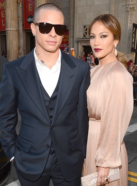 1339340013 jennifer-lopez-casper-smart 1 2dcea