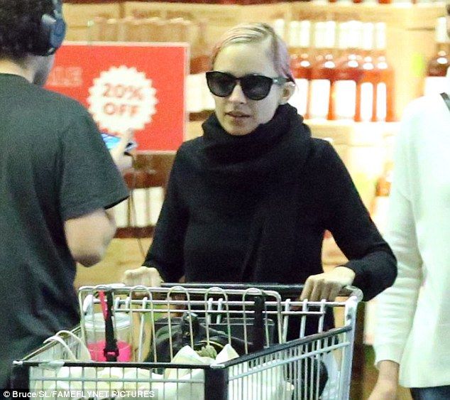 288236EE00000578-3075291-image-m-43 1431224766880 d3ac9