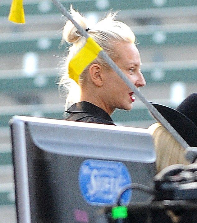 2887260500000578-0-image-m-7 1431296235167 cd385