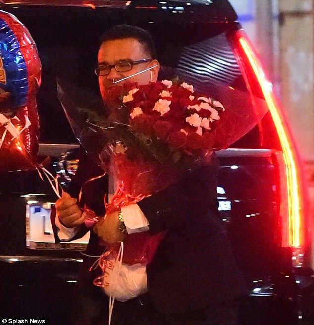 289FDF1900000578-3079936-image-a-59 1431546277506 04e31