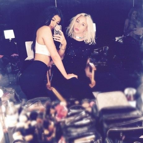 kylie jenner khloe kardashian 947ee
