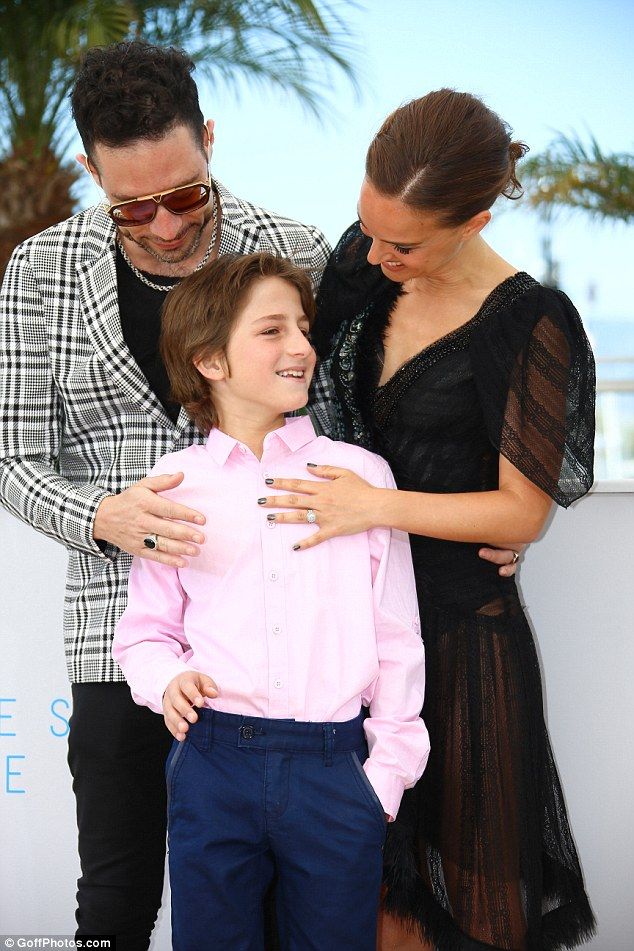 28C69CD700000578-3085130-image-a-68 1431863770131 3e843