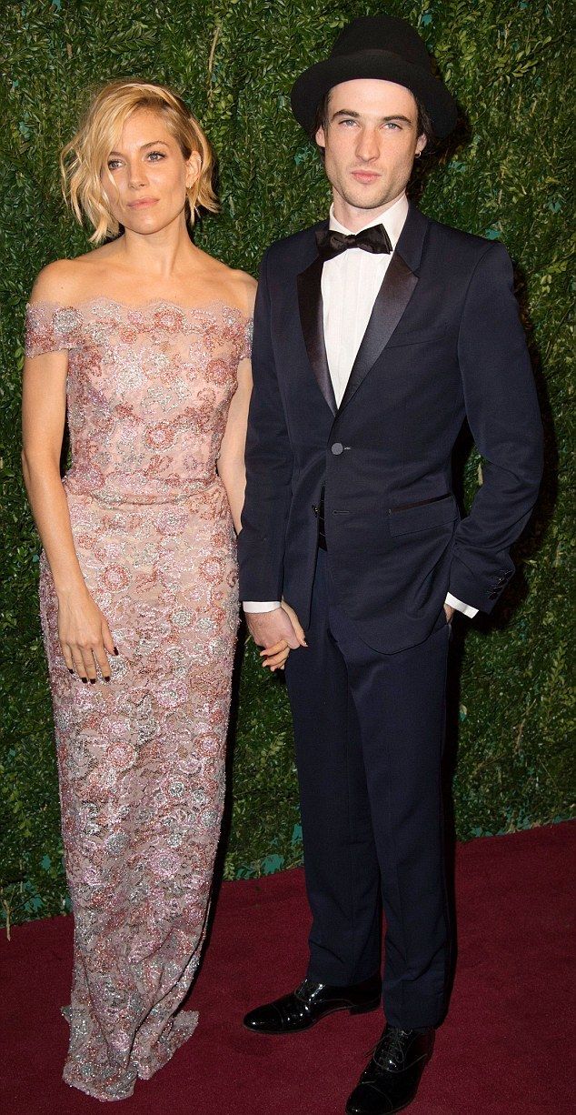 290478ED00000578-0-image-m-64 1432423822114 0e86c