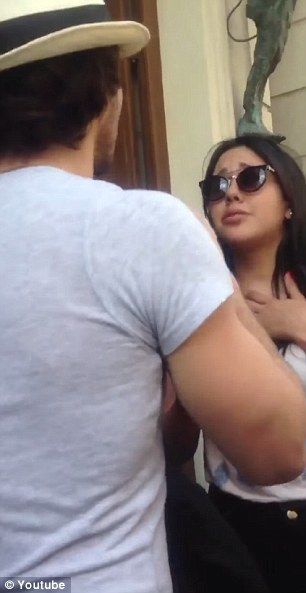 2930FC0F00000578-0-image-m-61 1432951149297 65f46