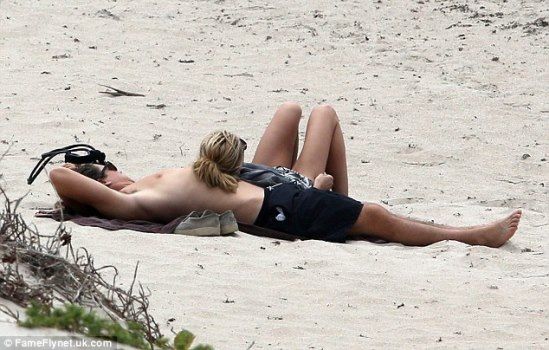 293C120300000578-3104992-image-a-57 1433103833782 865f7