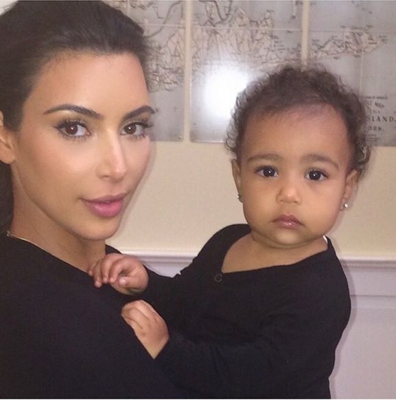 baby-north-west-kim-kardashian-instagram-pic 4a460