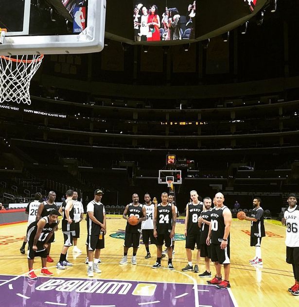 Kim-Kardashian-rents-out-the-Staples-centre-for-Kanyes-Birthday 00ef5