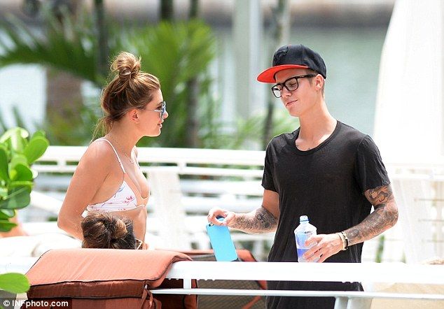 299F1D9900000578-3123840-image-a-50 1434319091373 6b0c6