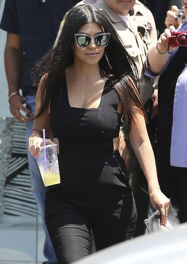 29AE27D400000578-3127121-image-m-50 1434492014828 9187b