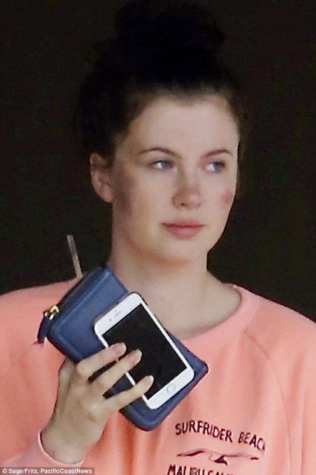 29B7597700000578-3128678-image-a-60 1434579667454 58bda