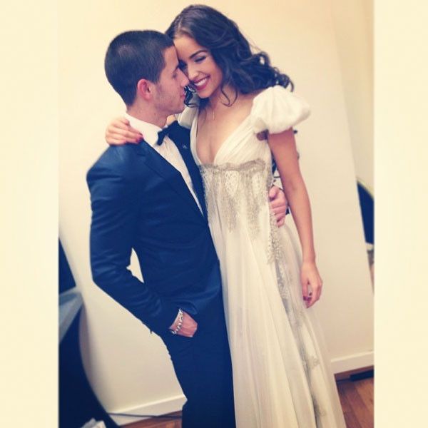 rs 600x600-131111115457-600.jonas-olivia.cm.111113 00a6e