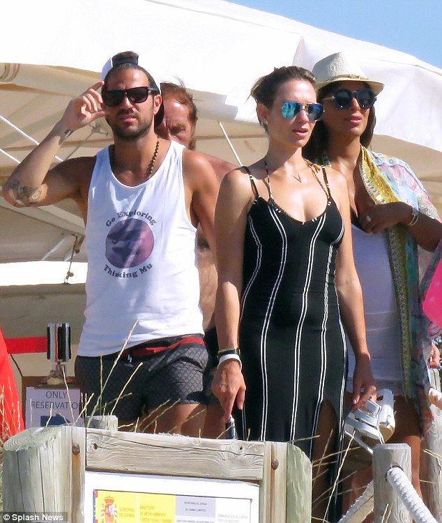 29E6DE5D00000578-3136507-image-a-14 1435087937971 def0b