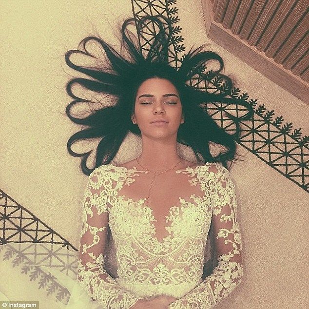 kendall-jenner-insta d4ba0